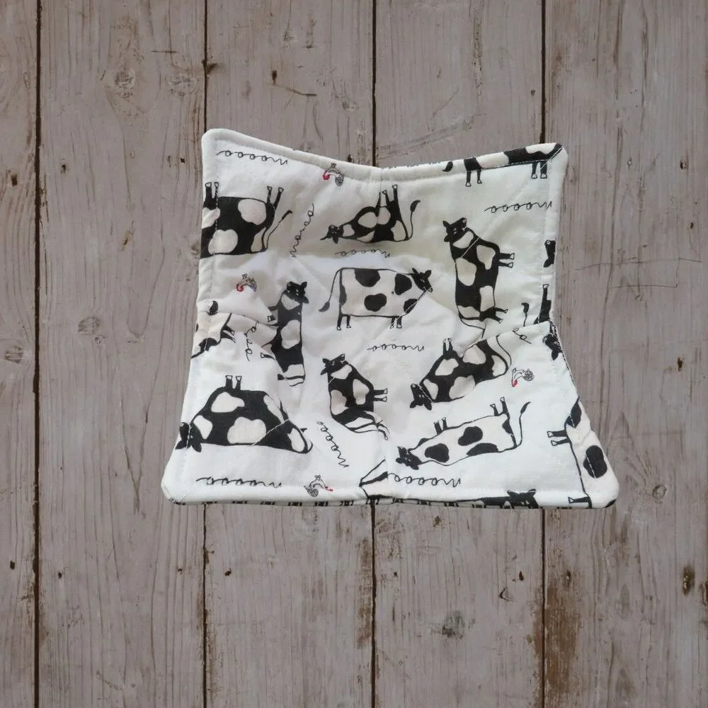Microwave Bowl Cozy Reversible Cows Soup Bowl or Ice Cream Cozy